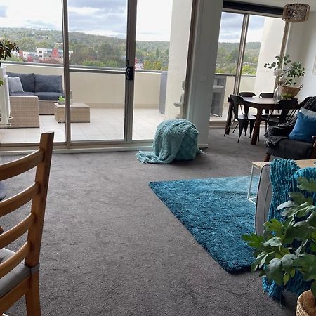 Appartamento Qbn Cracker: 2Br, 2Ba, 2 Secure B/ Ment Car Parks Queanbeyan Esterno foto