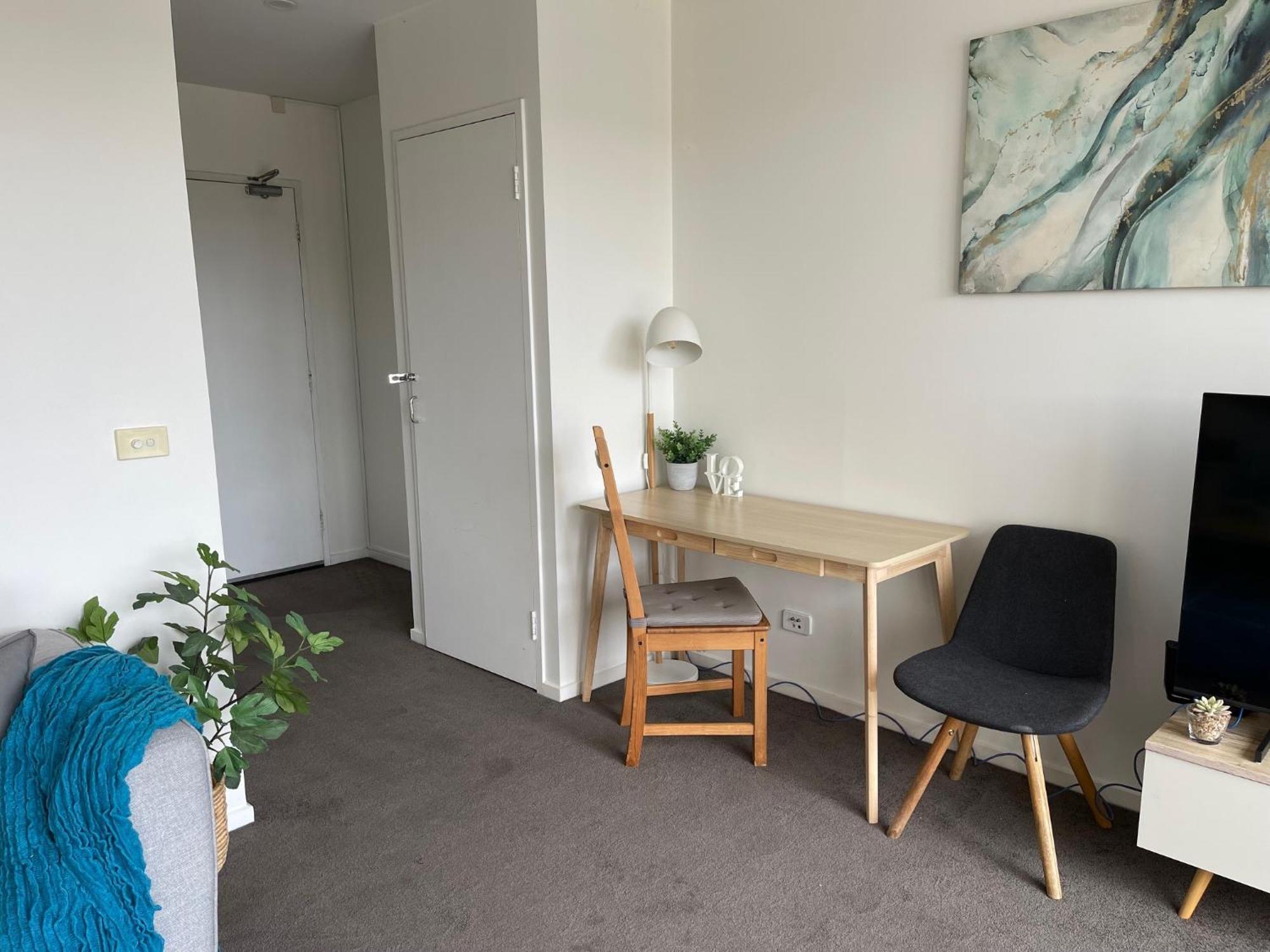 Appartamento Qbn Cracker: 2Br, 2Ba, 2 Secure B/ Ment Car Parks Queanbeyan Esterno foto
