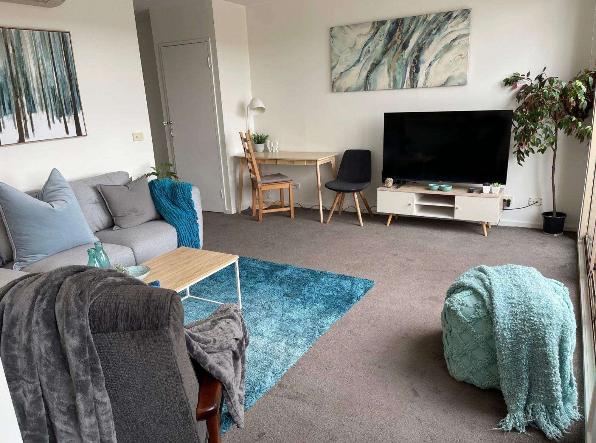 Appartamento Qbn Cracker: 2Br, 2Ba, 2 Secure B/ Ment Car Parks Queanbeyan Esterno foto