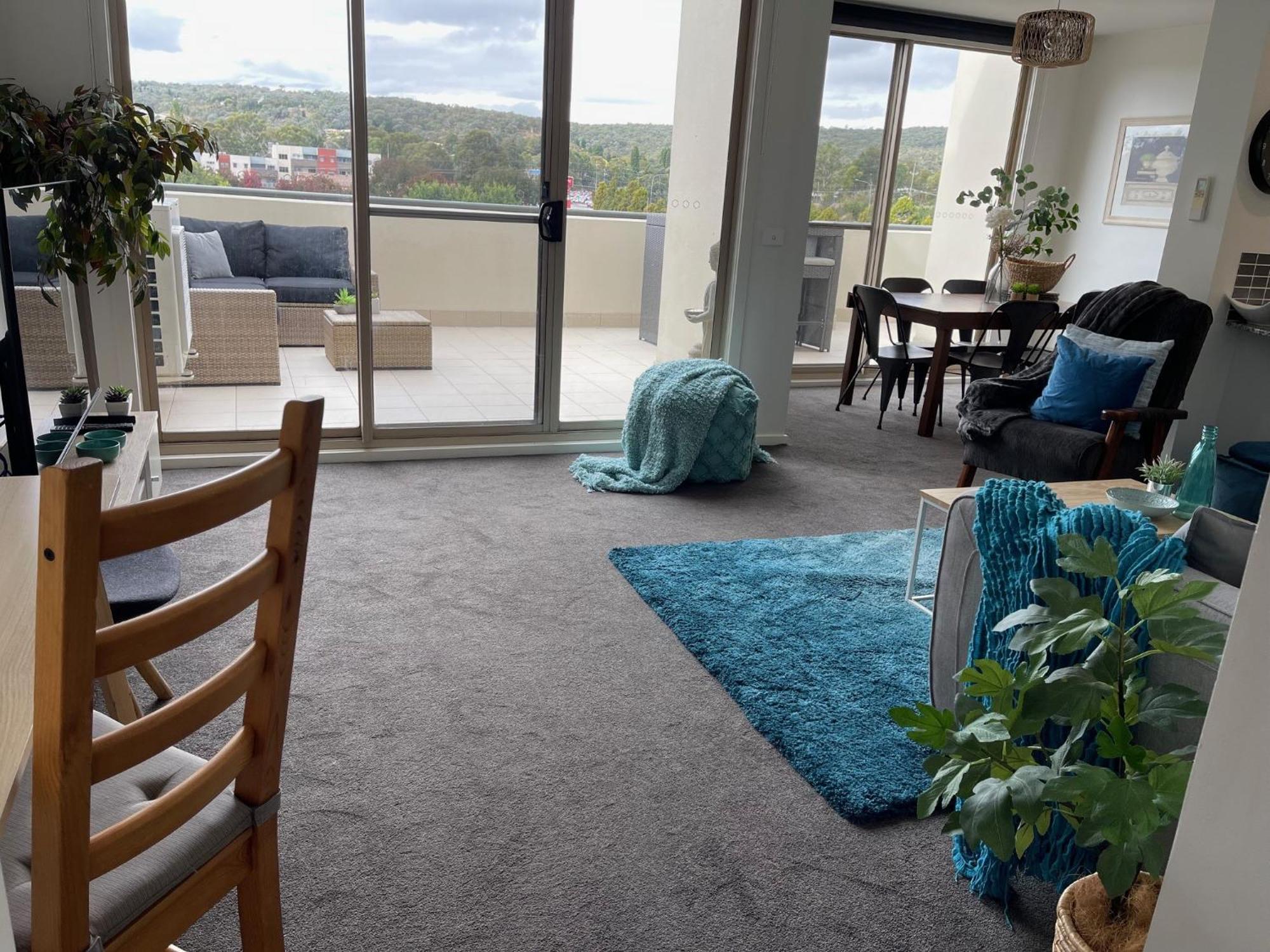 Appartamento Qbn Cracker: 2Br, 2Ba, 2 Secure B/ Ment Car Parks Queanbeyan Esterno foto